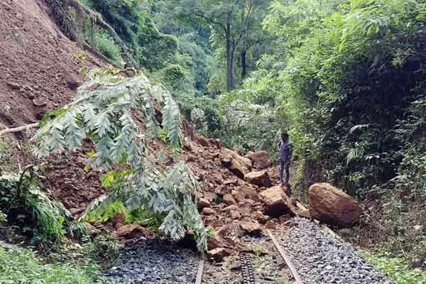 Ooty mountain train will not run for two days!