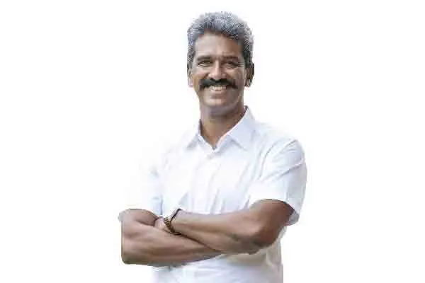DMK candidate won in local body panchayath leader posting in Thivaansaaputhur 
