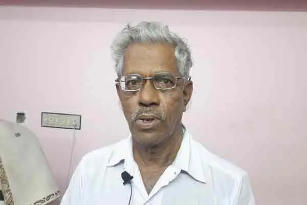 Case registered against chidambaram natarajar temple Dikshitars who snatched Deeparadhana's plate from the devotee 