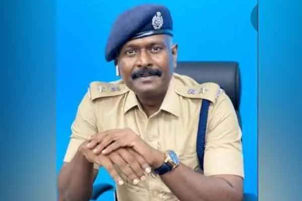 Superintendent of Police's humanitarian act! Appreciated people!