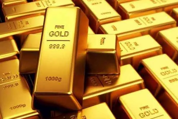 Rs. 77 lakh worth of gold caught in trichy airport 