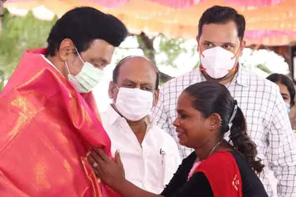 schedule tribe woman aswini speech front of CM Stalin 