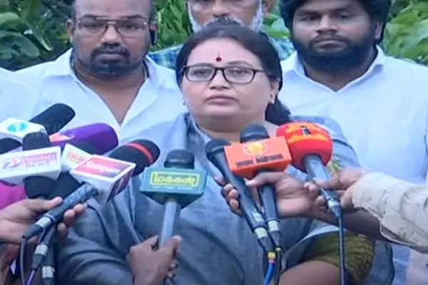 Is  Mysore lady Prema is jayalalitha's daughter 