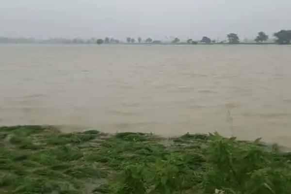 Delta floating in Flood; Farmers in turmoil!