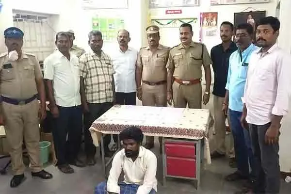 Robber arrested in who involved in several theft cases 