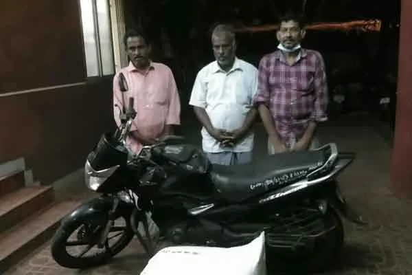 The gang caught by police who took cannabis 