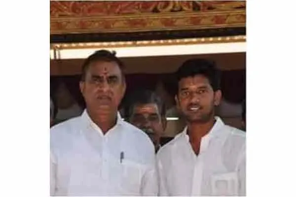 Arulanantham, who was involved in the Pollachi case, was expelled from the AIADMK