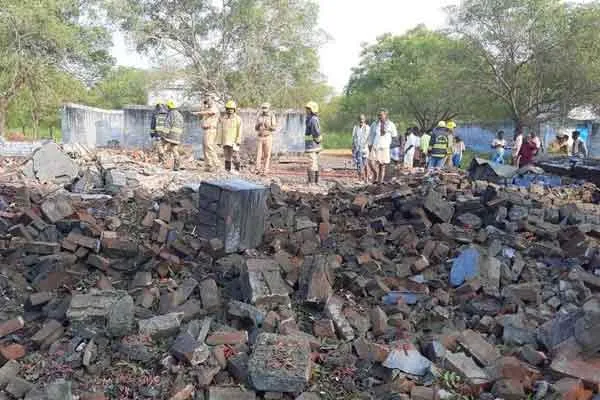 Firecracker factory issue 3 passes away  4 injured!