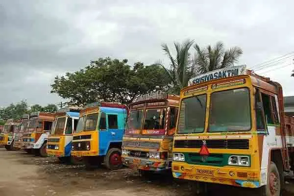 Police collect fines ... Case ...! Truck owners lament!