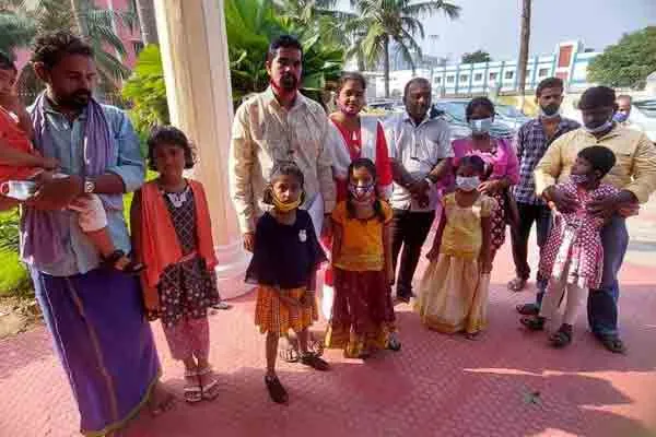  Parents demand to save the lives of school children!