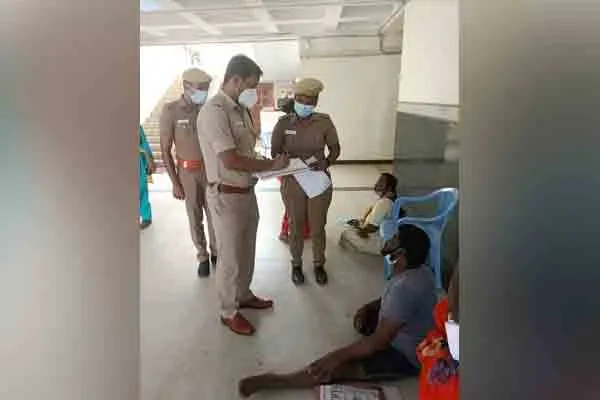 District S.P. who came down for the Disabled 