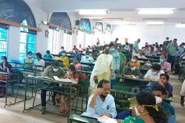 35 students in Trichy Government Medical College!