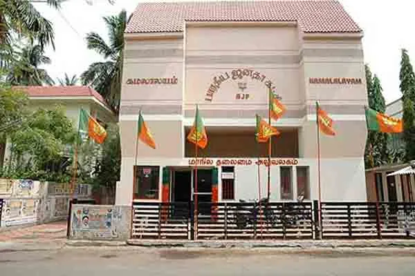 Two important leaders leaving the BJP in Tamil Nadu?