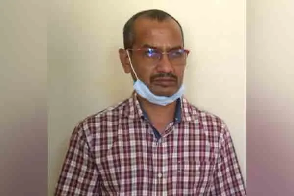 Couple cheats hotel receptionist of Rs 25 lakh!