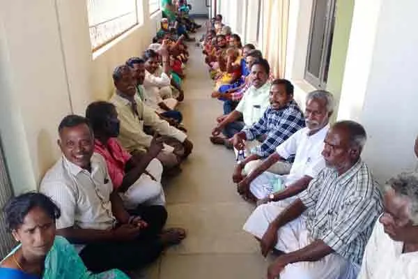 NLC people demanding appropriate compensation for those who gave land to the NLC
