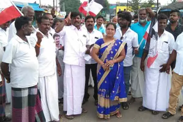 AMMK members condemns udhaynithi stalin 