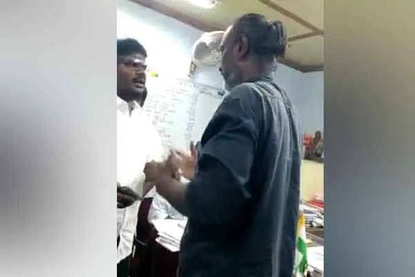 Complain to Amitsha Banner! BJP attacks social activist!