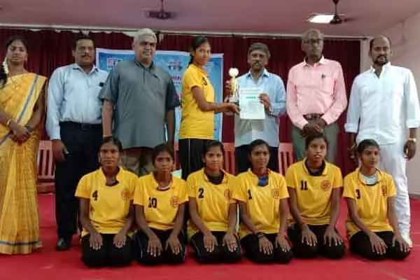 Students who won the yoga competition!