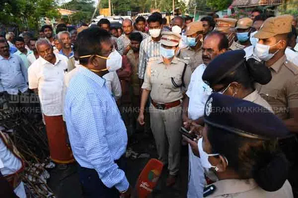 Tanjore appar temple festival 11 passed  away 15 injured 