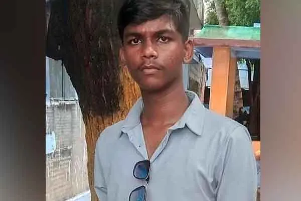 School students clash! Plus 2 student passed away 