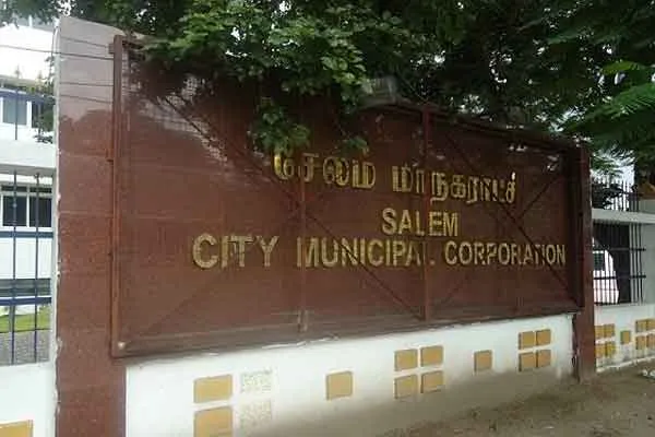 Salem Corporation officials have trouble retiring