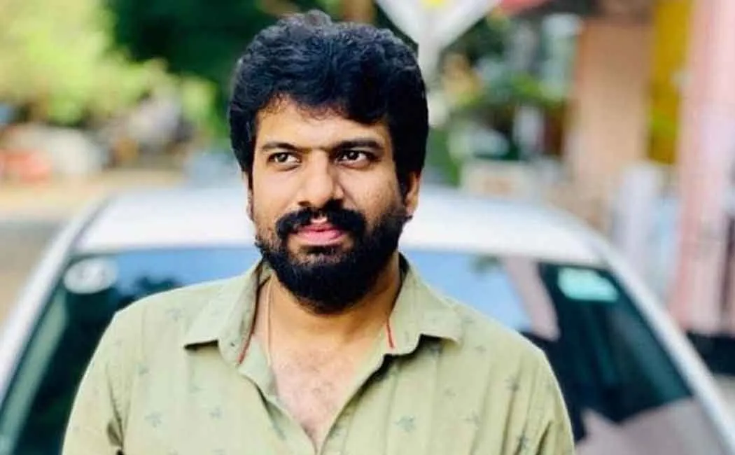 Serial actress chithra case Hemanth complaint in police commissioner 