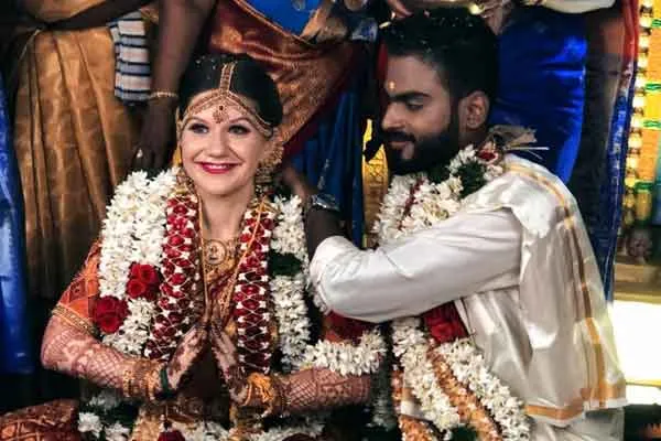 Cuddalore youngster married Landon girl  