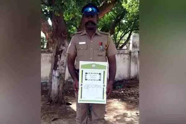 Edappadi Palanisamy's Chief Minister's signature on prison medal! - Prison department that has slept for a long time!