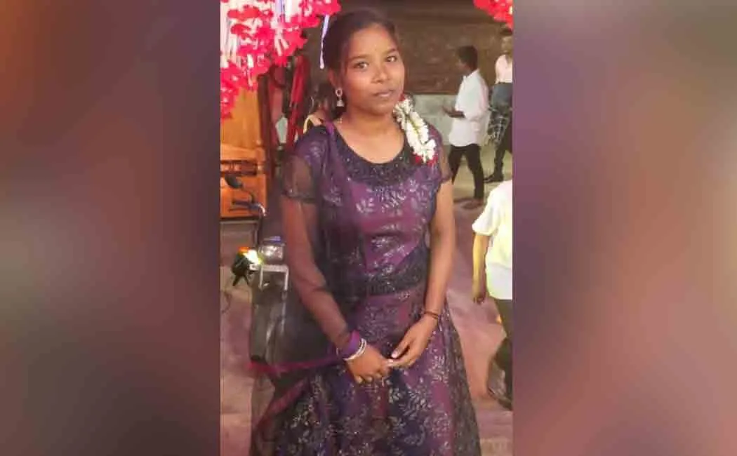 Love issue girl passed away police searching the youth 