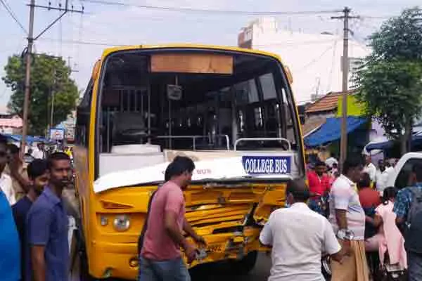 College bus - school van head-on collision accident! 10 people were injured