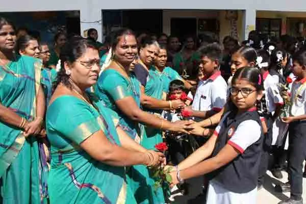 Students congratulated teachers by giving roses!