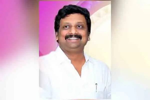 Who are the DMK officials of Namakkal district?