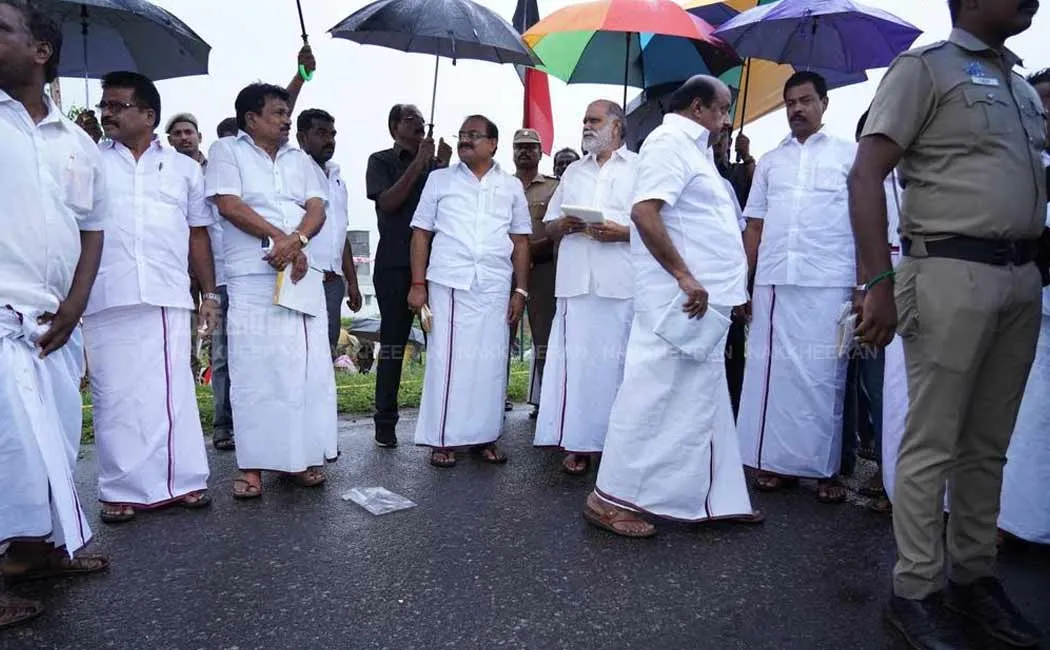 Welcome to Chief Minister Stalin in pouring rain!