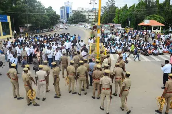  Sivalapperi issue Assembly Speaker Appavu made conversation  