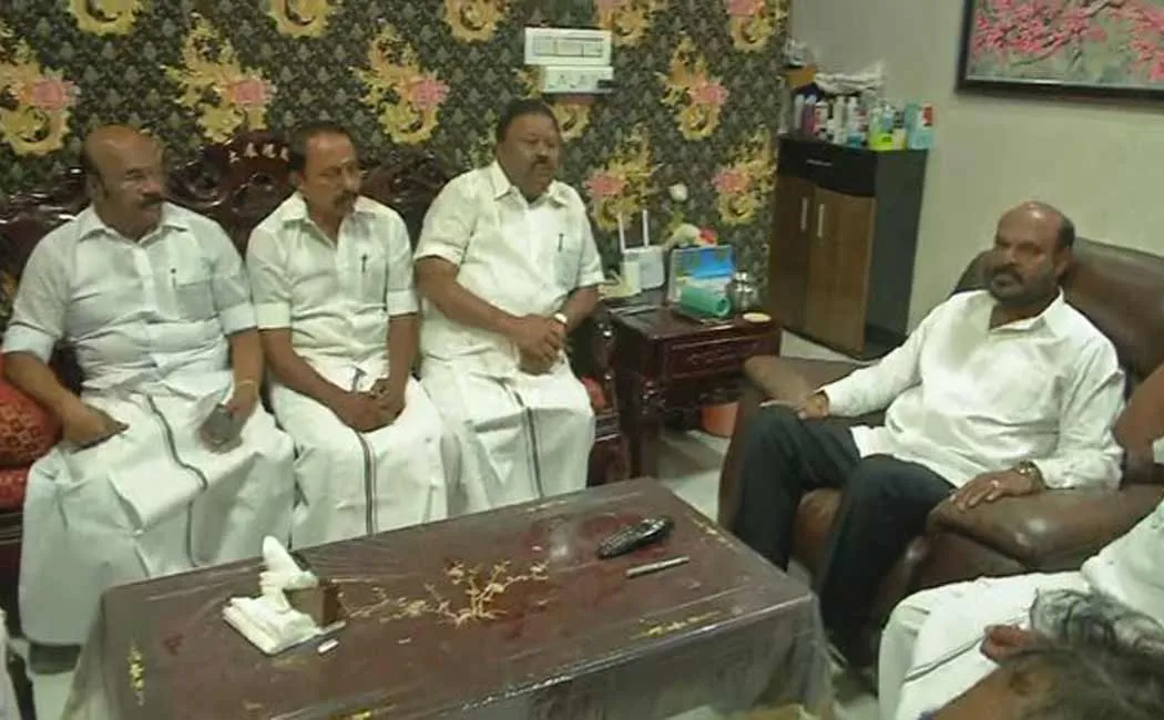 eps meets john pandian for erode east byelection