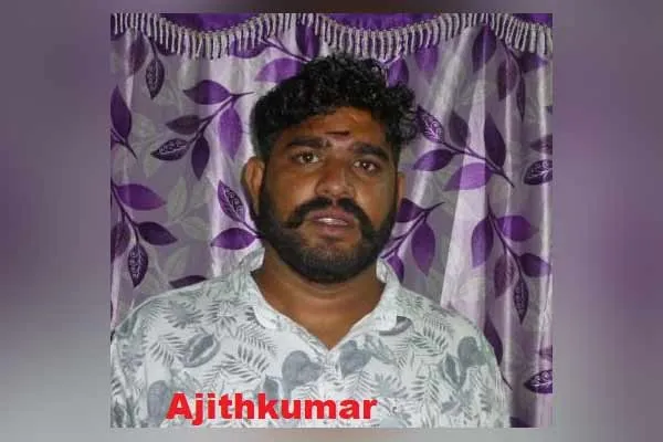 Two robbers were arrested in goondas law!