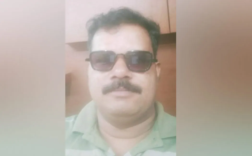 police gave a plan to the thief on how to steal
