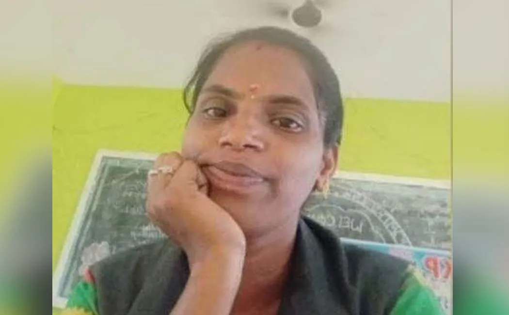 Teacher passed away in college bus collision