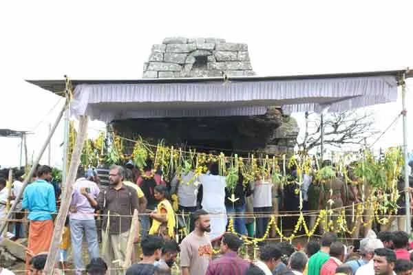 The Chithira Poornami festival is a  at the Kannagi temple on the Tamil Nadu-Kerala border