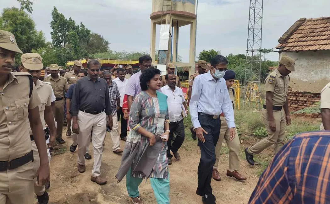 committee of single judge Satyanarayana has conducted an inquiry in Vengaivasal