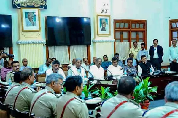 Deputy Chief Minister's warning to the police! - Karnataka 