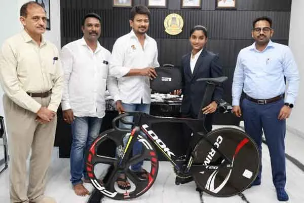 Udayanidhi provided financial support to Tamil Nadu players