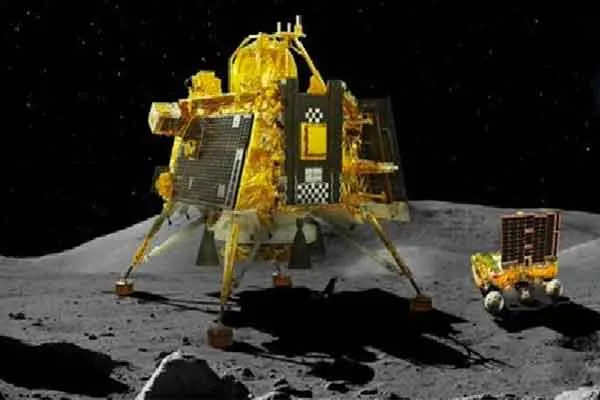 Chandrayan victory and Russia's luna 