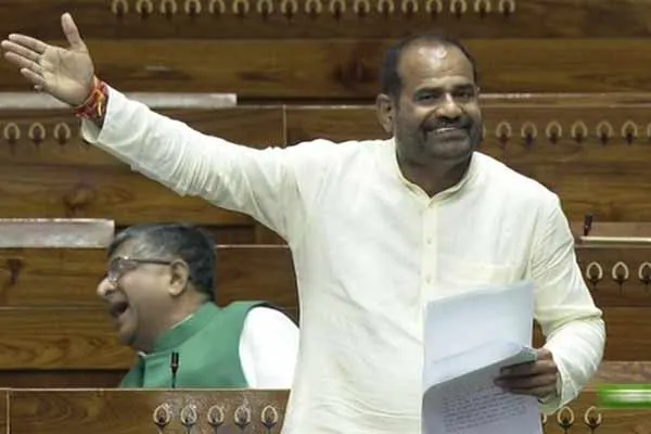 BJP MP hatred. ! Rahul Gandhi who showed love