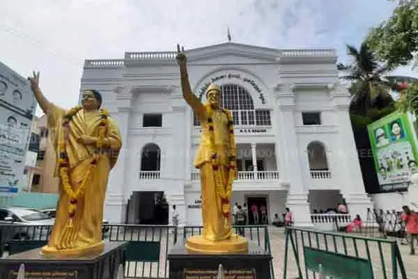 Tomorrow ADMK district secretaries  Alliance breakdown?