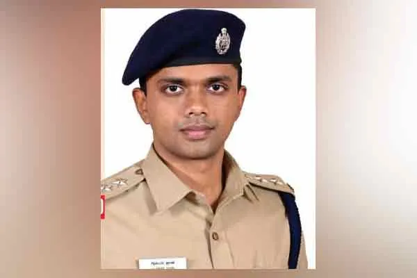 Four police in waiting list 