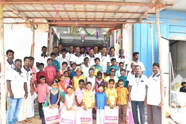 Youth group Baratha Paravaigal in puthukottai 