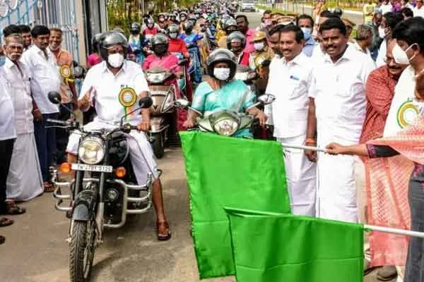 Minister Vijayabaskar drives bullet at National Security Rally ..!