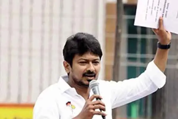 Notice to Udayanithi Stalin in the case of Deputy Speaker Pollachi Jayaraman ..!