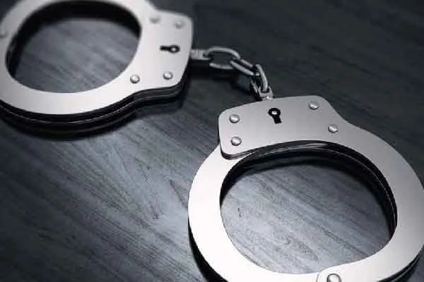 Salem lorry issue police arrested two person 